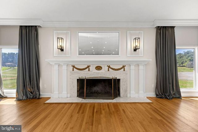 838 BOWLING GREEN RD, Front Royal, VA 22630