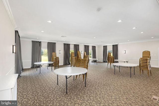 838 BOWLING GREEN RD, Front Royal, VA 22630