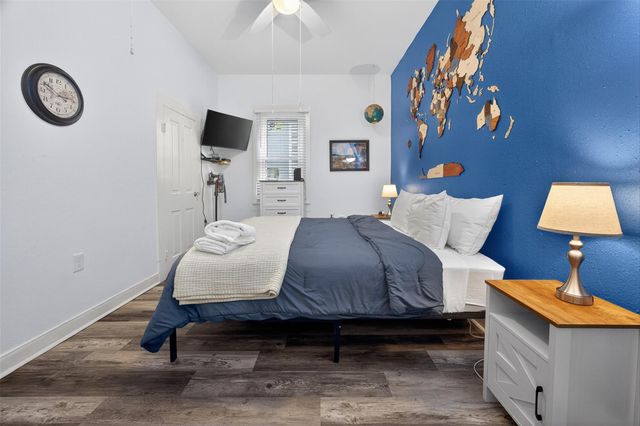 615 7th Street, Galveston, TX 77550