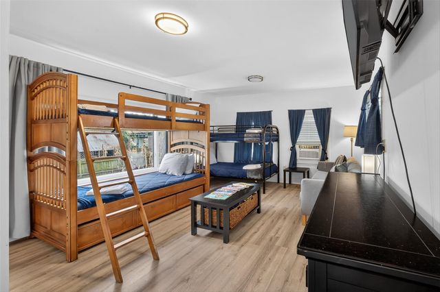 615 7th Street, Galveston, TX 77550