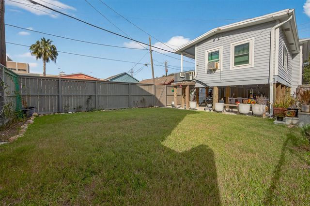 615 7th Street, Galveston, TX 77550