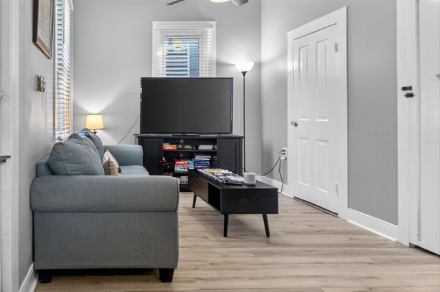 615 7th Street, Galveston, TX 77550