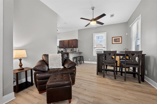 615 7th Street, Galveston, TX 77550