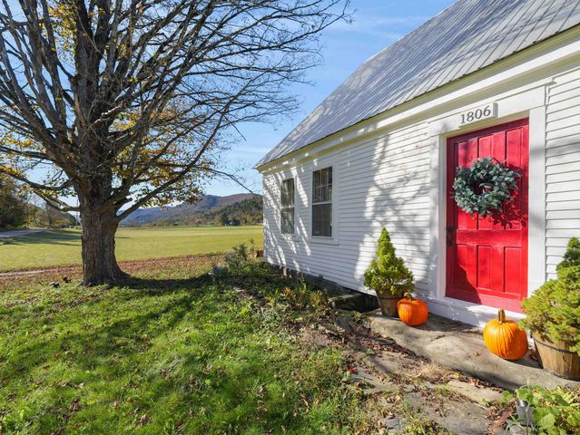 1806 Route 100 South, Rochester, VT 05767