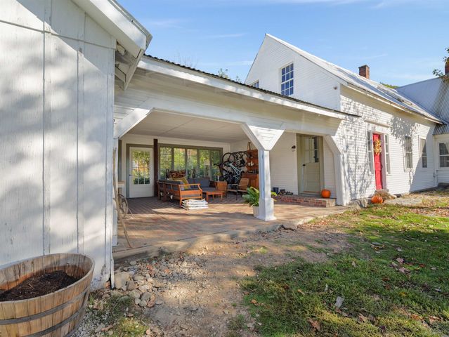 1806 Route 100 South, Rochester, VT 05767