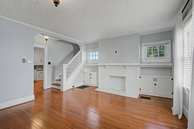 242 Lonsdale Avenue 242 Lonsdale Avenue, Oakwood, OH 45419