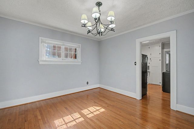 242 Lonsdale Avenue 242 Lonsdale Avenue, Oakwood, OH 45419