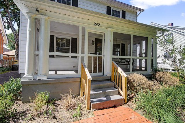 242 Lonsdale Avenue 242 Lonsdale Avenue, Oakwood, OH 45419