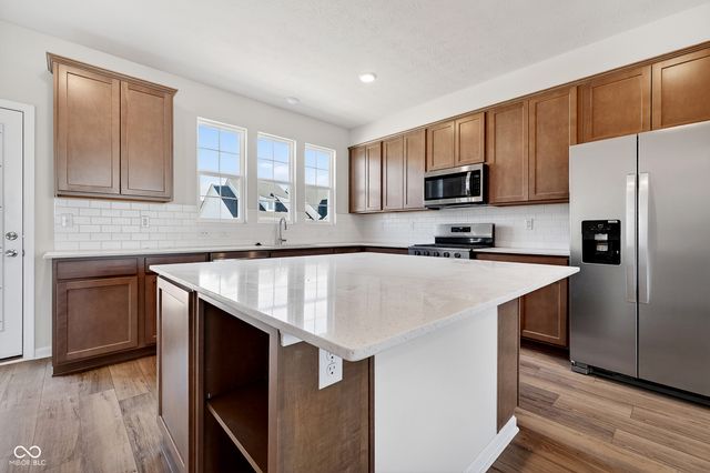 14668 Zampi Lane, Noblesville, IN 46062