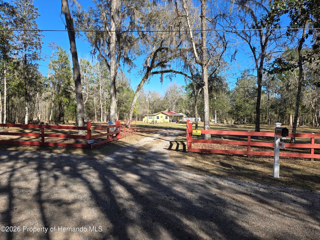 12220 Timber Lane, Brooksville, FL 34601