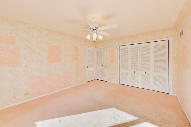 754 Woodridge Lane, Glencoe, IL 60022