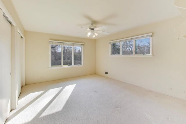 754 Woodridge Lane, Glencoe, IL 60022