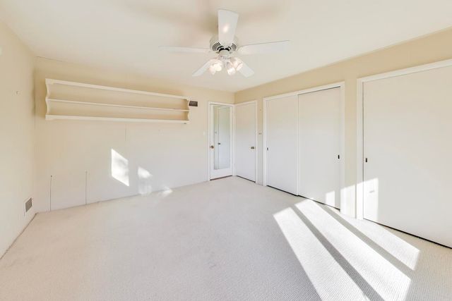 754 Woodridge Lane, Glencoe, IL 60022