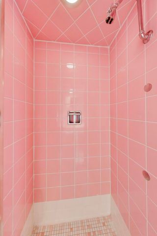 754 Woodridge Lane, Glencoe, IL 60022