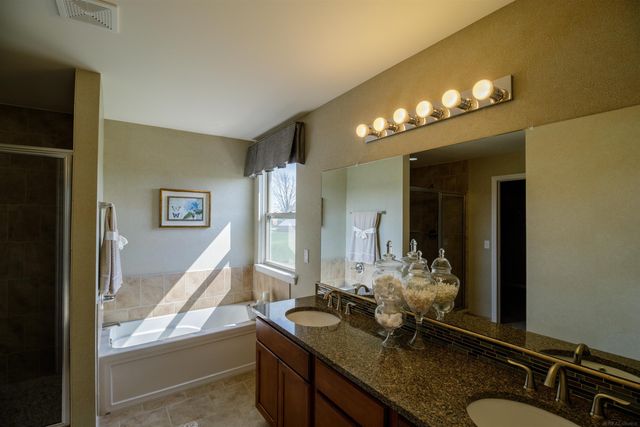 27600 Hagen Road, Chesterfield Twp, MI 48051