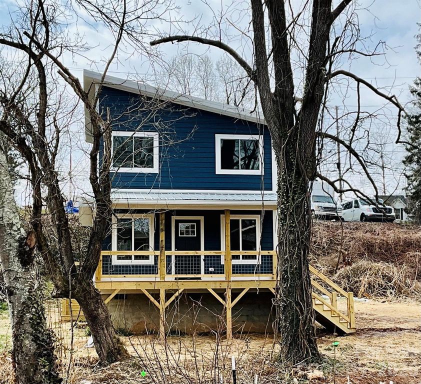 12 Center Street, Asheville, NC 28803