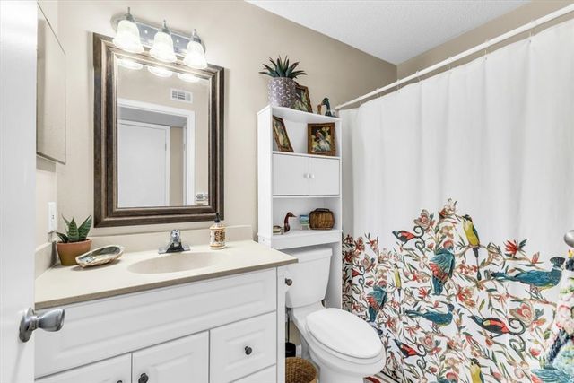 401 N Cromwell Road T6, Savannah, GA 31410