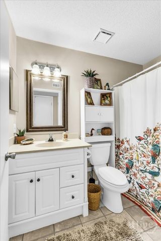 401 N Cromwell Road T6, Savannah, GA 31410