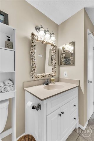 401 N Cromwell Road T6, Savannah, GA 31410