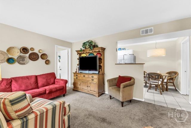 401 N Cromwell Road T6, Savannah, GA 31410