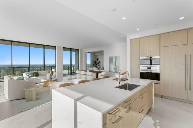 275 1ST AVENUE S 4101, St Petersburg, FL 33701