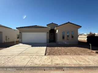 7935 San Eduardo Street, Las Cruces, NM 88012