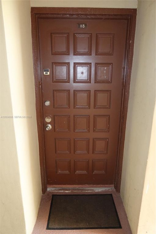 10835 SW 112th Ave 113, Miami, FL 33176