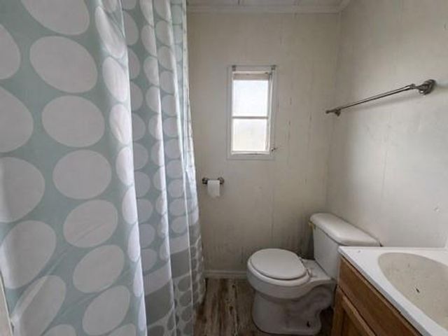 2535 Bastrop, Angleton, TX 77515