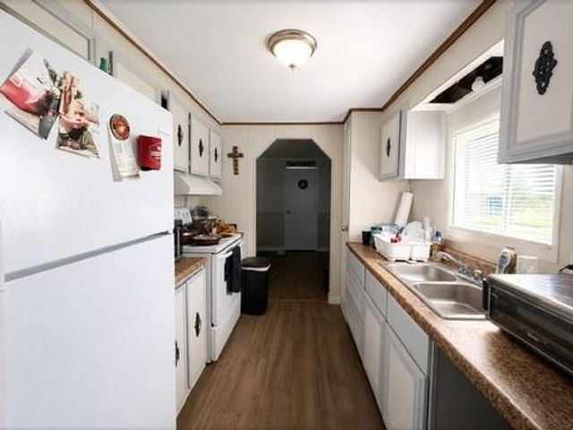 2535 Bastrop, Angleton, TX 77515