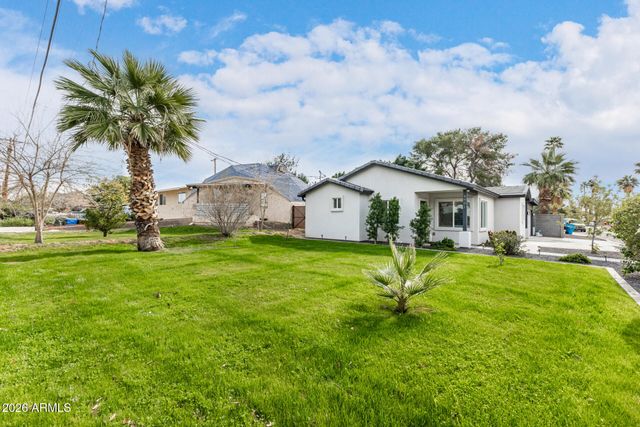 4901 E VIRGINIA Avenue, Phoenix, AZ 85008