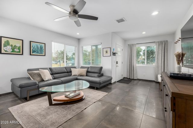 4901 E VIRGINIA Avenue, Phoenix, AZ 85008