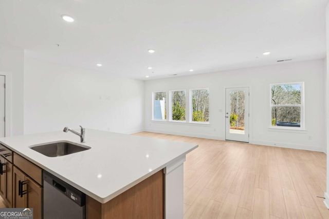 462 Laurelwood Lane, Canton, GA 30114