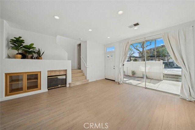 8460 E Tioga, Anaheim, CA 92808