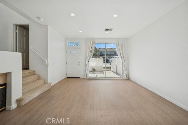 8460 E Tioga, Anaheim, CA 92808