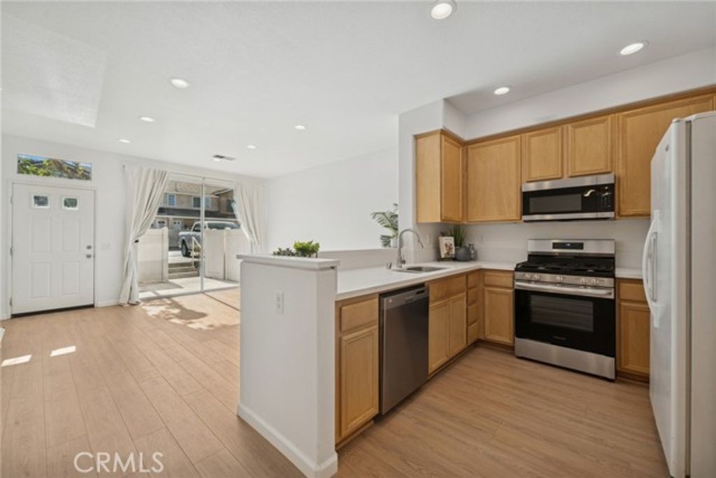 8460 E Tioga, Anaheim, CA 92808