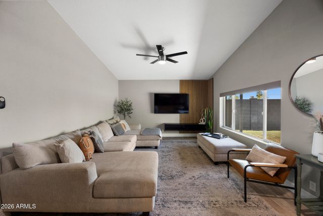 2609 N 28TH Street, Phoenix, AZ 85008