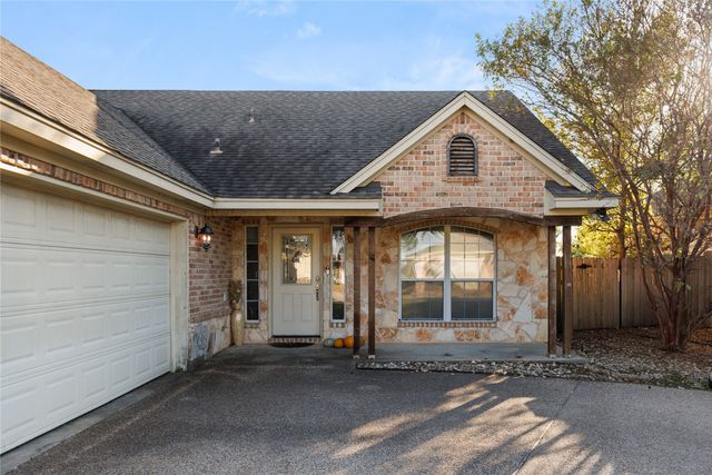 3144 Lippizan Street, Robinson, TX 76706