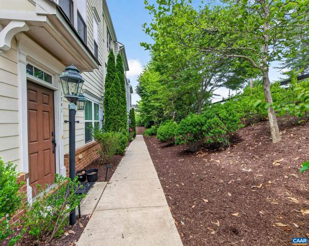 1731 TREESDALE WAY, Charlottesville, VA 22901