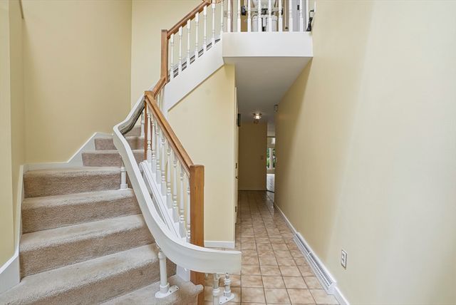 74 S Quinsigamond Ave 2, Shrewsbury, MA 01545