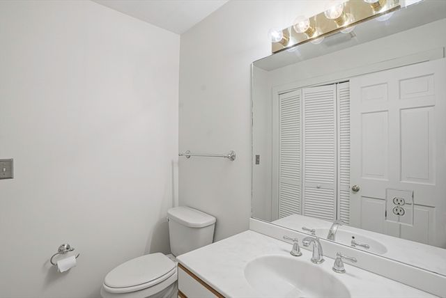 74 S Quinsigamond Ave 2, Shrewsbury, MA 01545