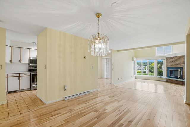 74 S Quinsigamond Ave 2, Shrewsbury, MA 01545