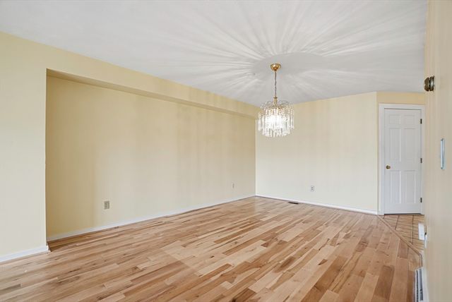 74 S Quinsigamond Ave 2, Shrewsbury, MA 01545