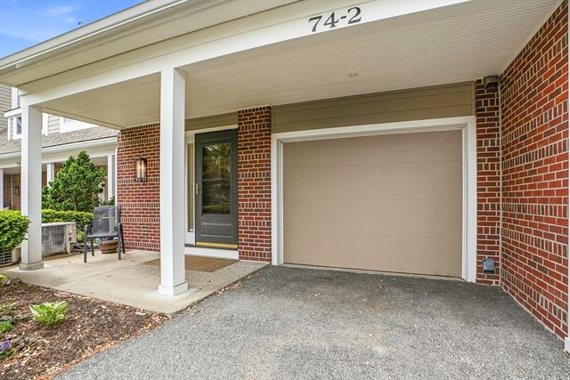 74 S Quinsigamond Ave 2, Shrewsbury, MA 01545