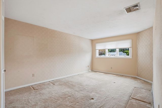 74 S Quinsigamond Ave 2, Shrewsbury, MA 01545