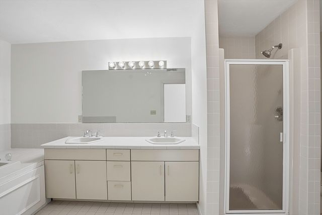 74 S Quinsigamond Ave 2, Shrewsbury, MA 01545