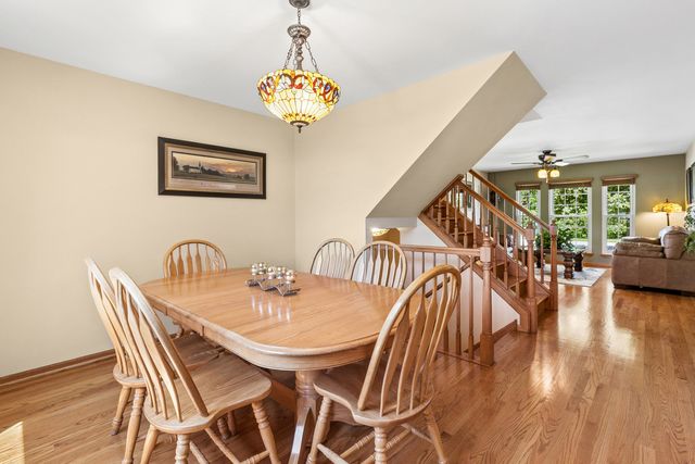 225 E Brittany Lane, Hainesville, IL 60030