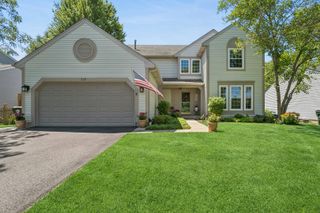225 E Brittany Lane, Hainesville, IL 60030