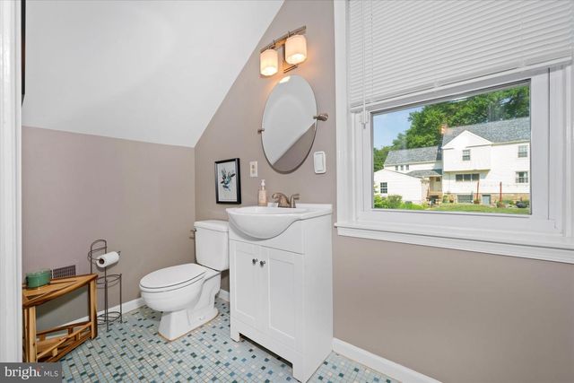 607 LINDSEY ROAD, Wilmington, DE 19809