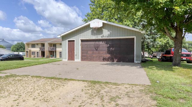 612 E Broadway STREET, Blair, WI 54616