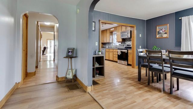 612 E Broadway STREET, Blair, WI 54616